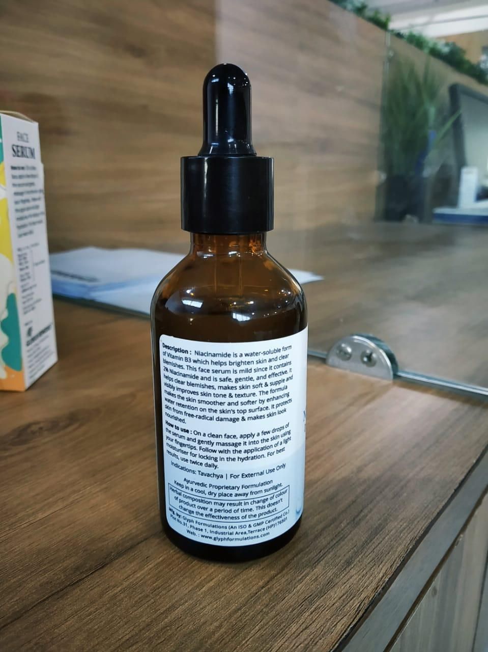 Globus Dark Spots Removal Face Serum 50 gm